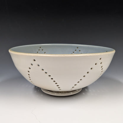 Bowl - Berry strainer