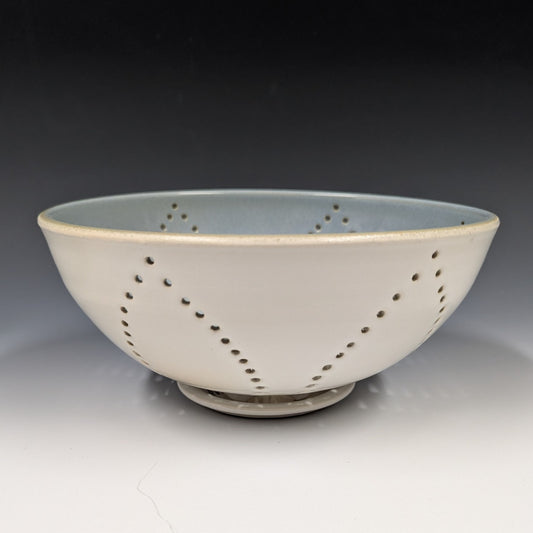 Bowl - Berry strainer